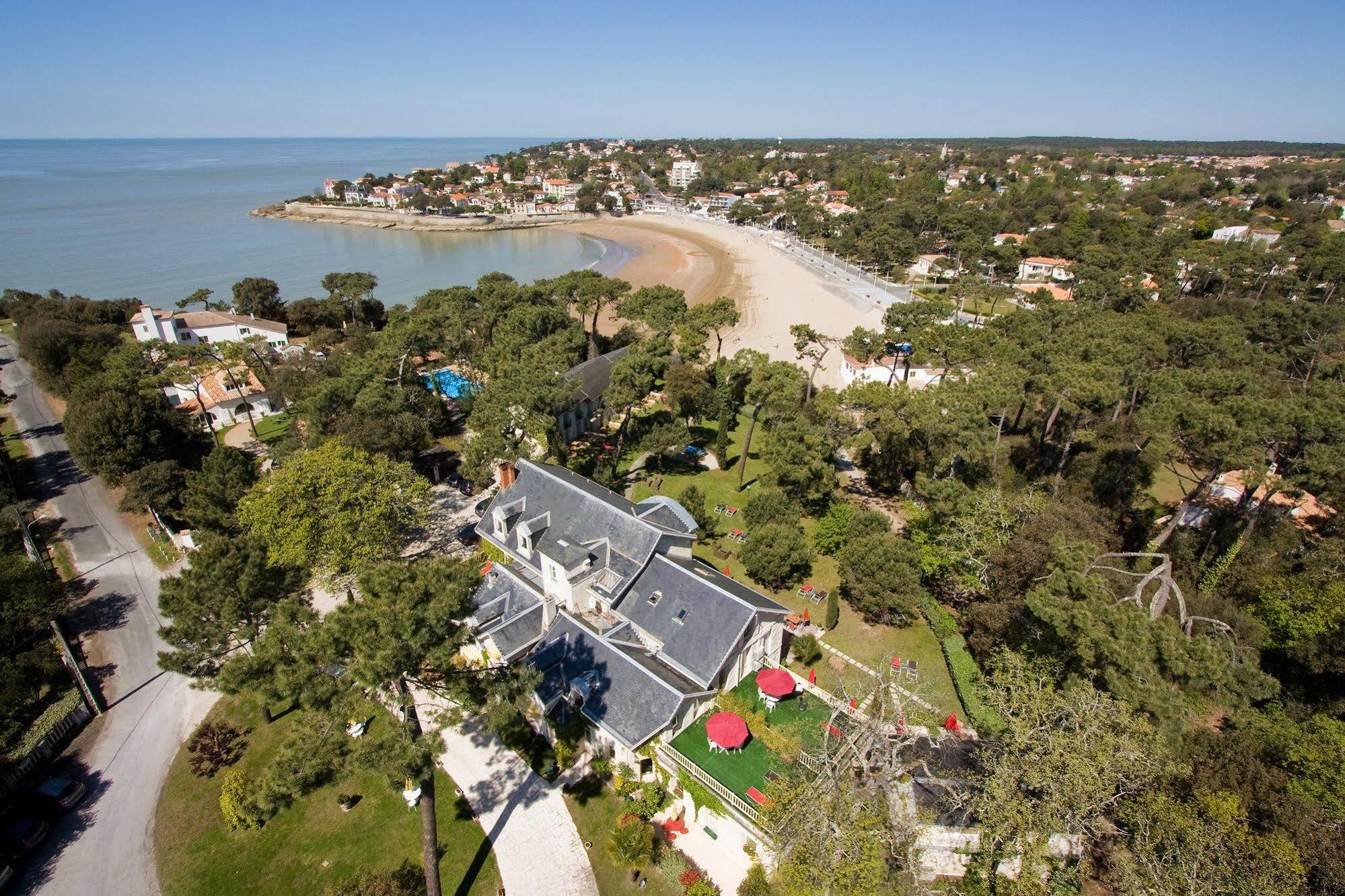 Hotel The Originals Residence De Rohan Vaux-sur-Mer Exteriér fotografie